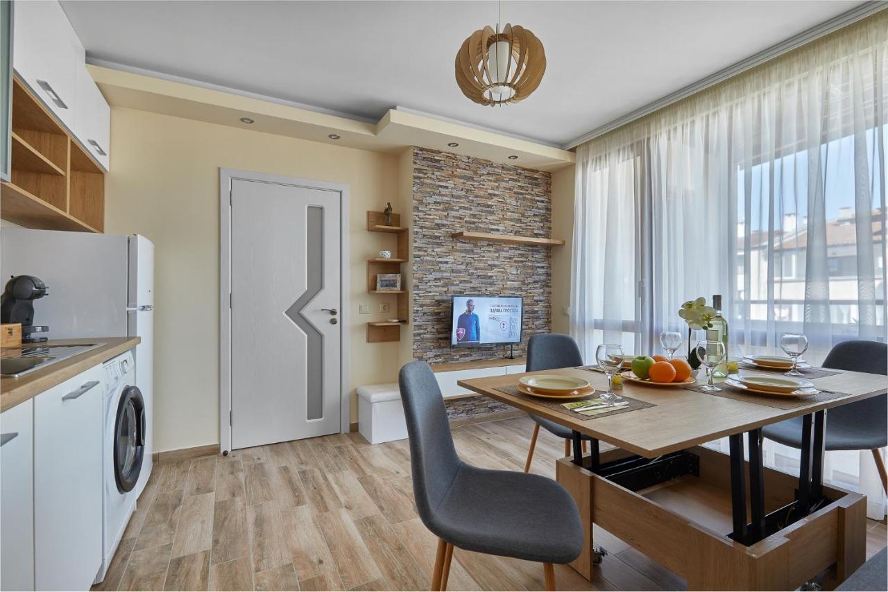 Romance Apartament & Free Parking Burgas City Exteriér fotografie