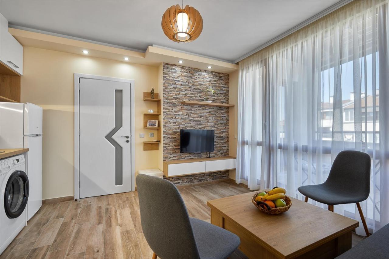 Romance Apartament & Free Parking Burgas City Exteriér fotografie